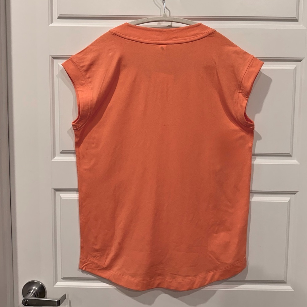 New Athleta Avenue Athleasure Tee XS Coral Walking Running Gorpcore Sporty - Picture 4 of 7